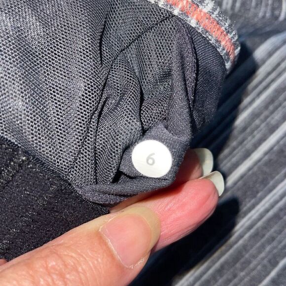 Lululemon Womens Striped Power Y Racerback Athletic Yoga Tank Top Gray Size 6 - Picture 5 of 7